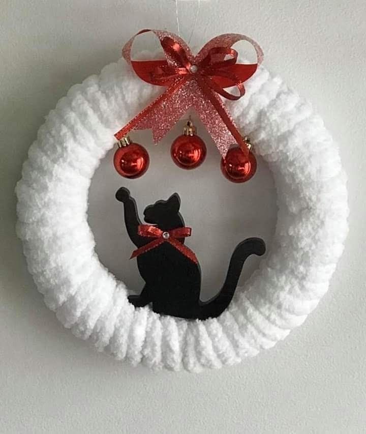 Coronas de mascotas Navideñas para puerta